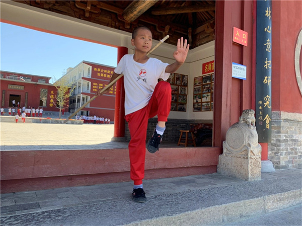 5岁的孩子可以去嵩山少林寺武术学校学习武术吗？少林寺武术学校招生条件是怎样的？