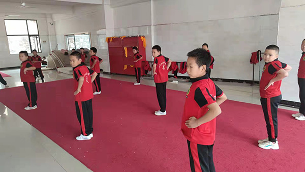 嵩山少林文武学校